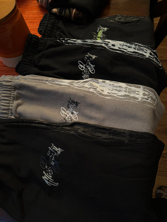 MEMBER "TRIPLE LOGO" JORTS BLACK + BLACK