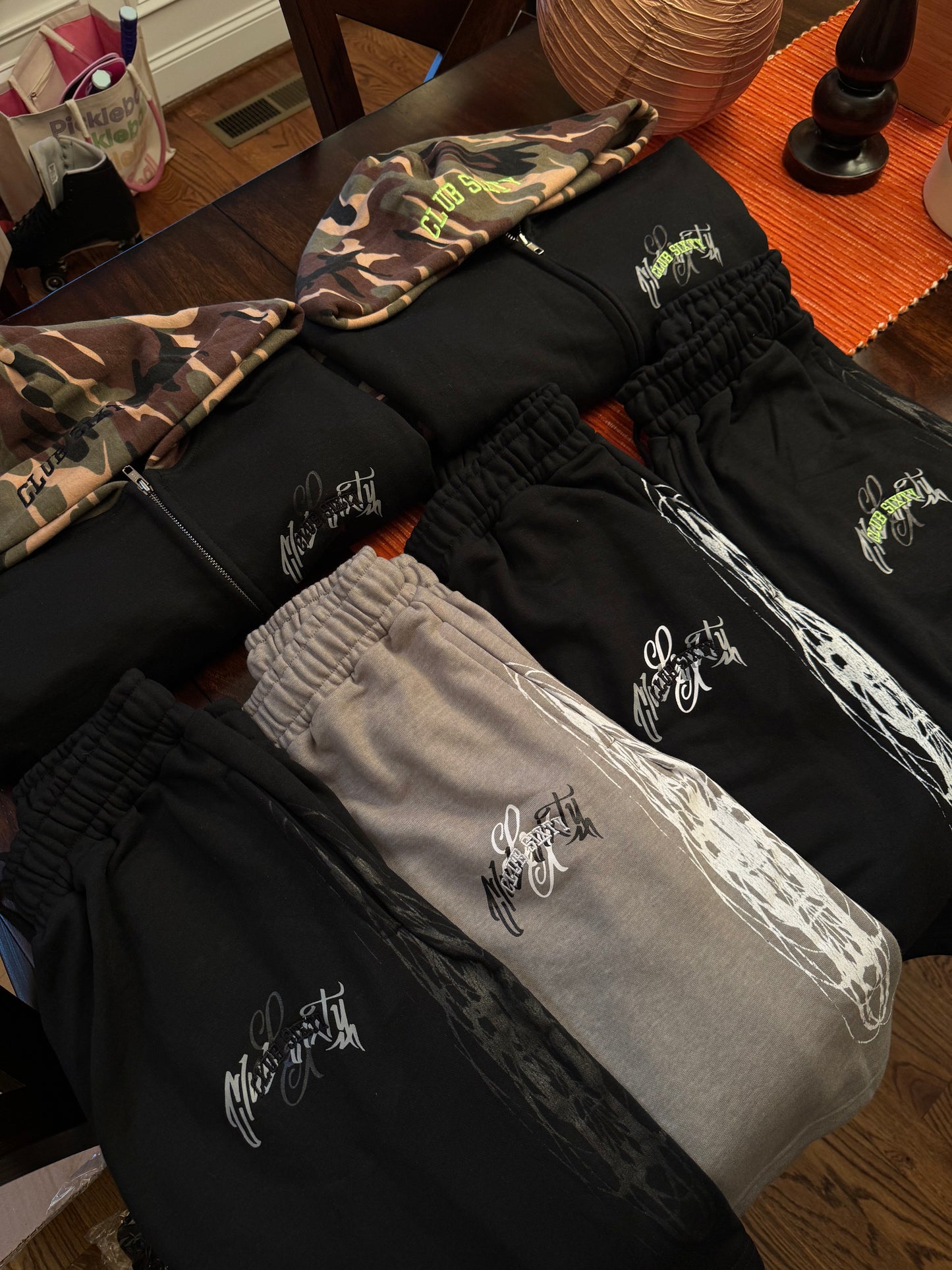 "TRIPLE LOGO" CAMO SET BLACK/GREY
