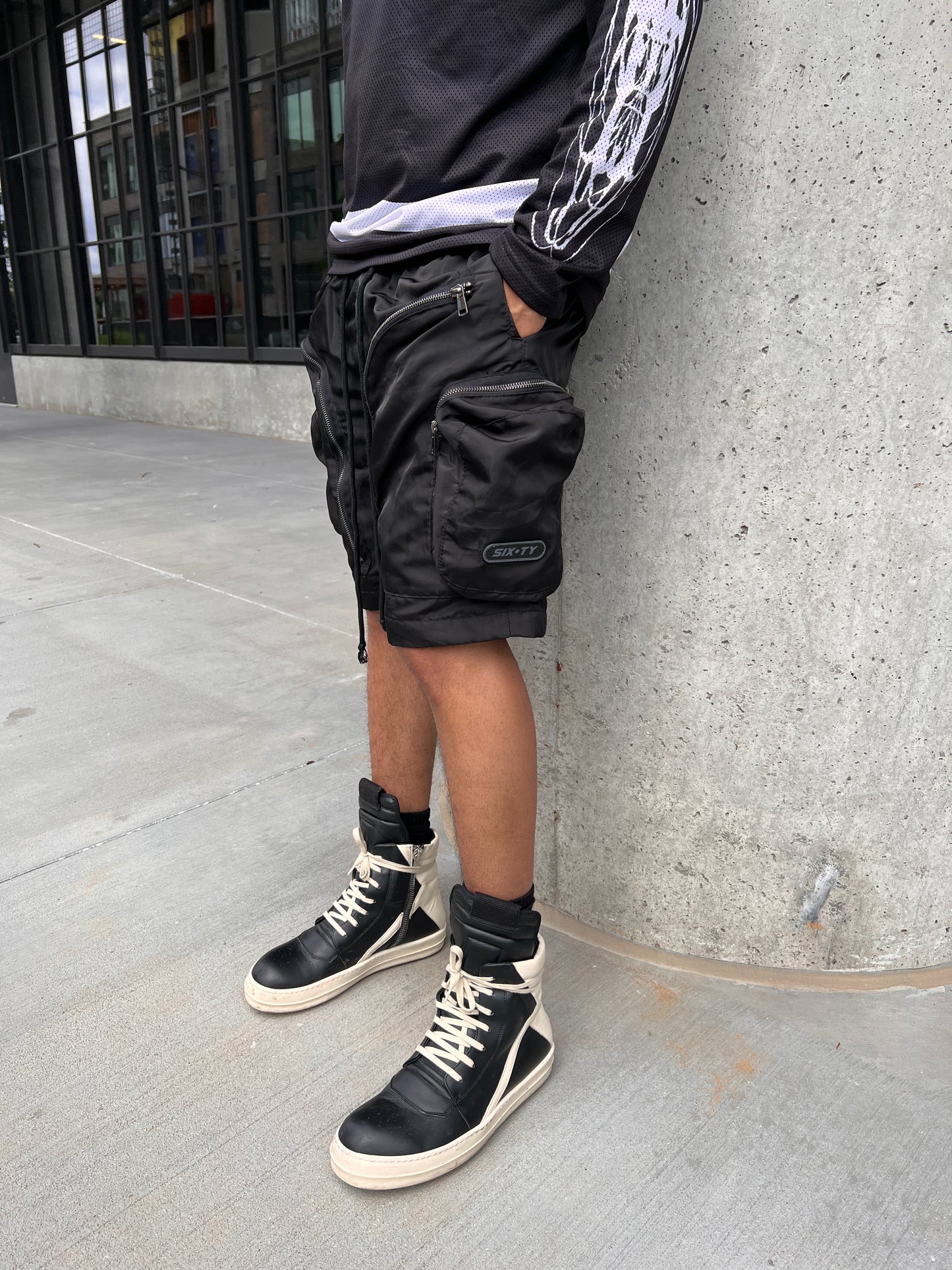NYLON CARGO SHORTS .126