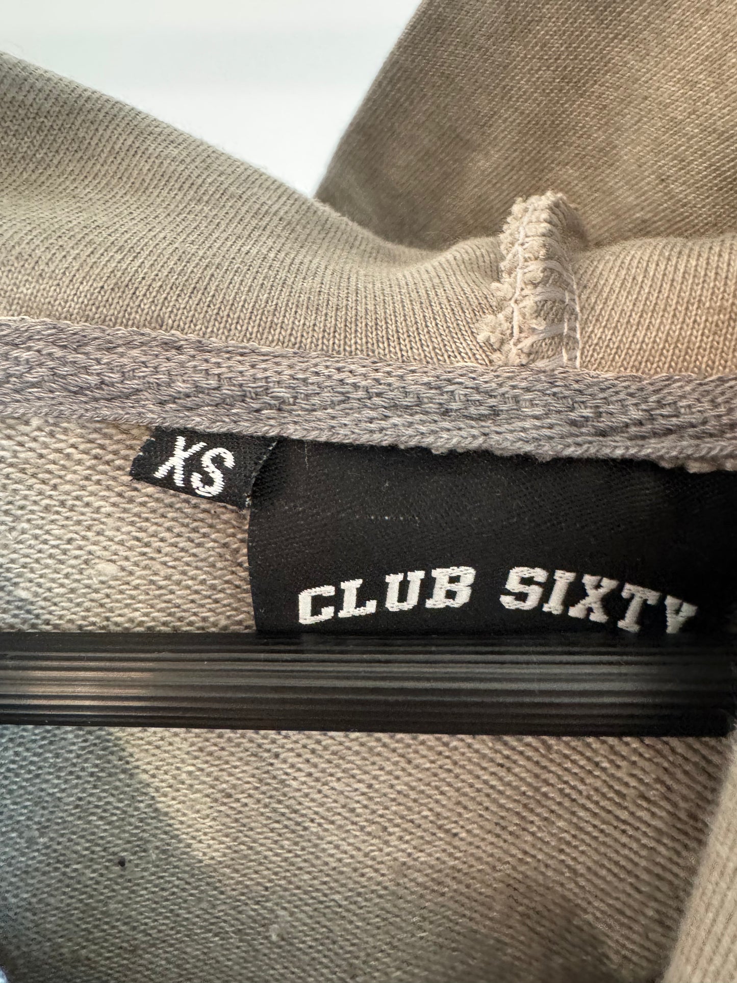XS HOODIE