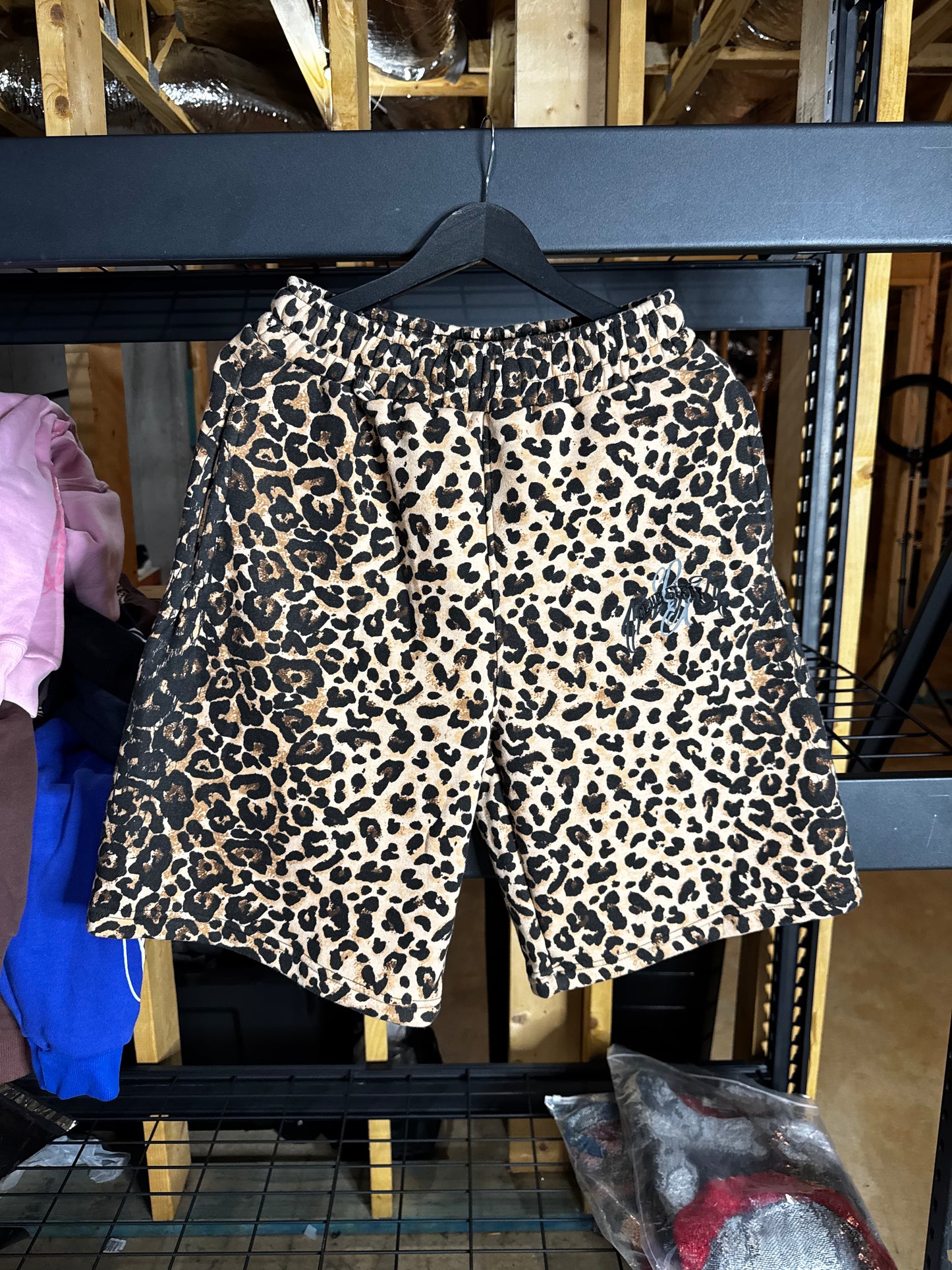 M BLACKLIST MEMBER SALE ITEM