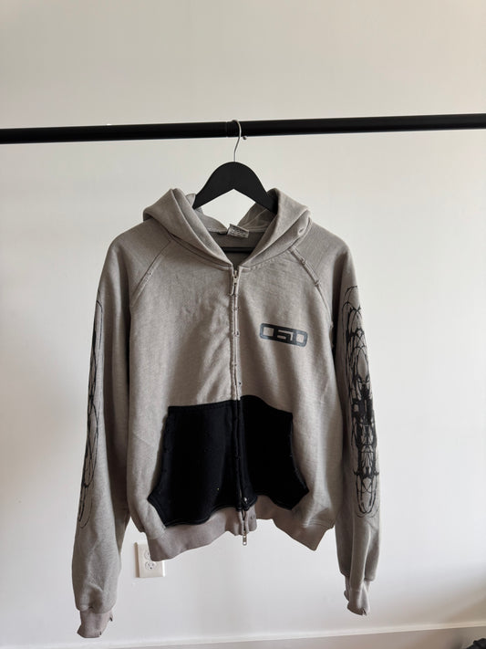 MEDIUM GREY ZIP-UP