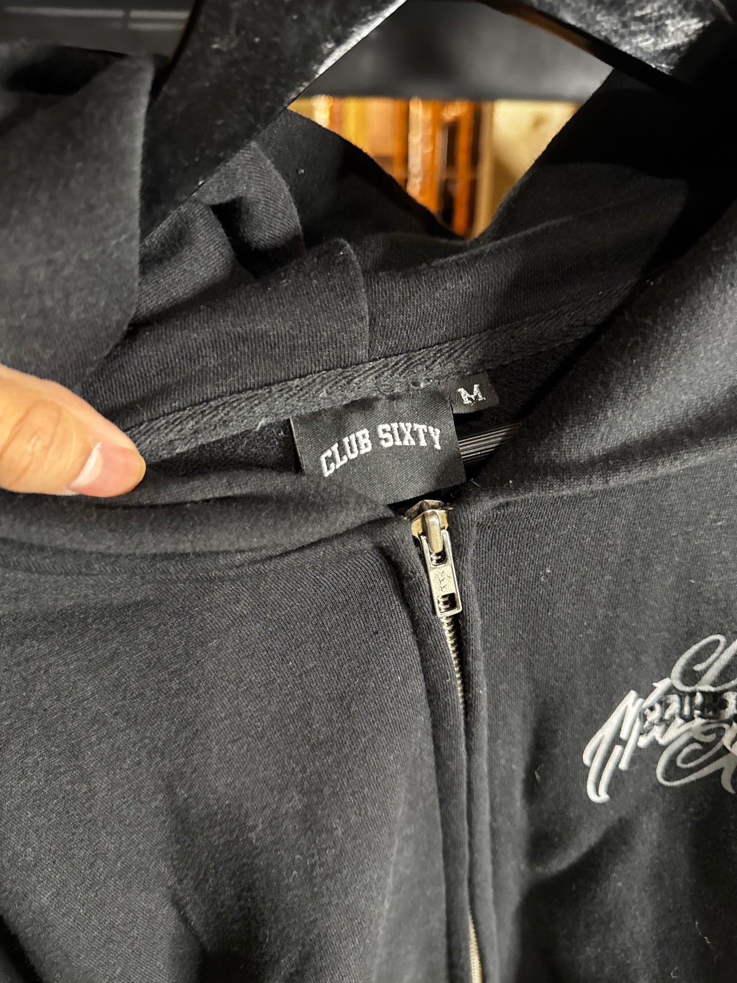 MEDIUM BLACKLIST MEMBER SALE ITEM